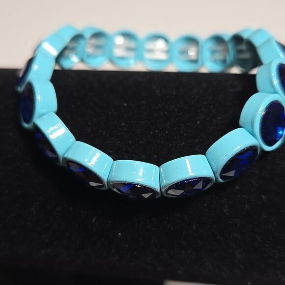 Blue Gemstone Bracelet - Picture 4 of 4